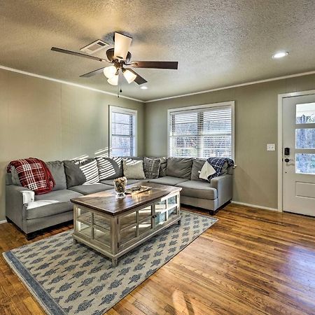 Fayetteville Vacation Rental - 2 Mi To Dtwn! Экстерьер фото